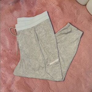 Athleta Venture Printed Plus Size 20 42 X 28 Viper Gray Grey Snake Jogger Pants